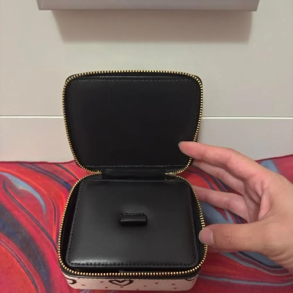 Coach Heart & Polkadot Jewelry Travel Box ❤️